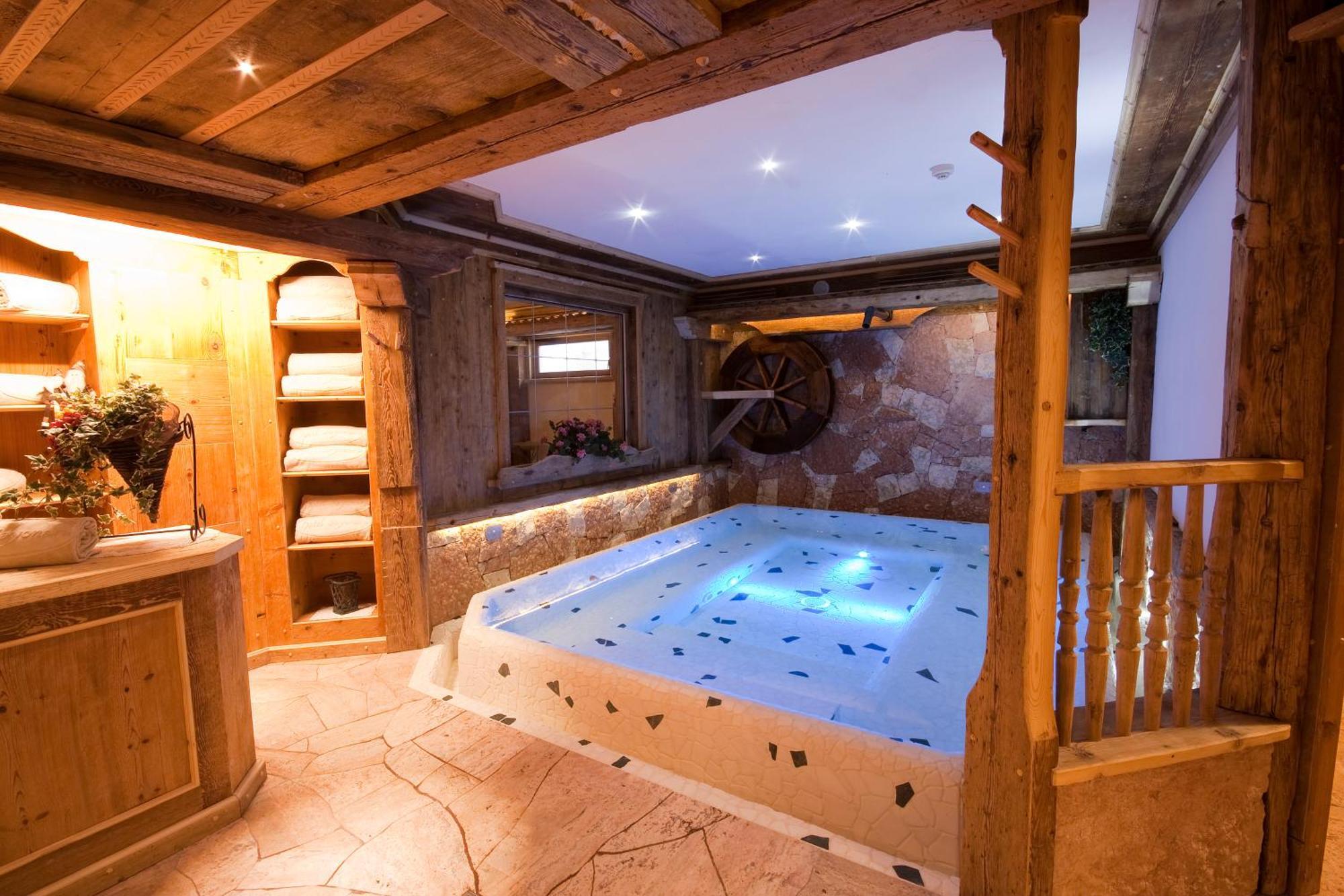 Wellness Hotel Dolomia 소라가 외부 사진